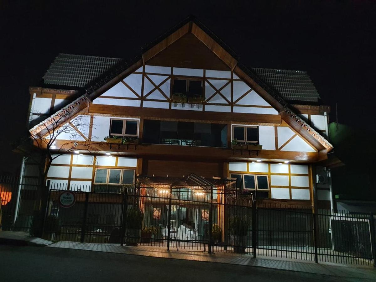 Hotel Chalet Monet - Granja Vianna Cotia  Luaran gambar