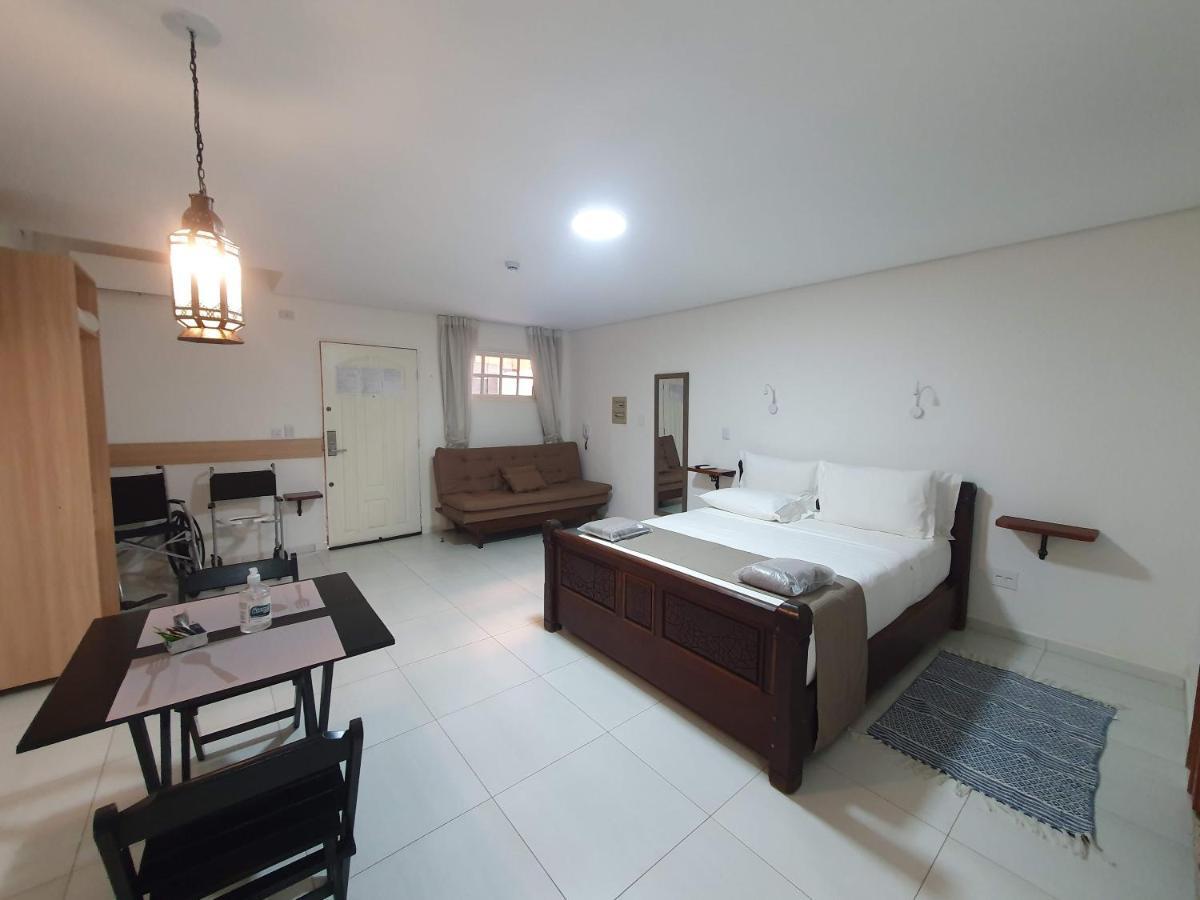 Hotel Chalet Monet - Granja Vianna Cotia  Luaran gambar