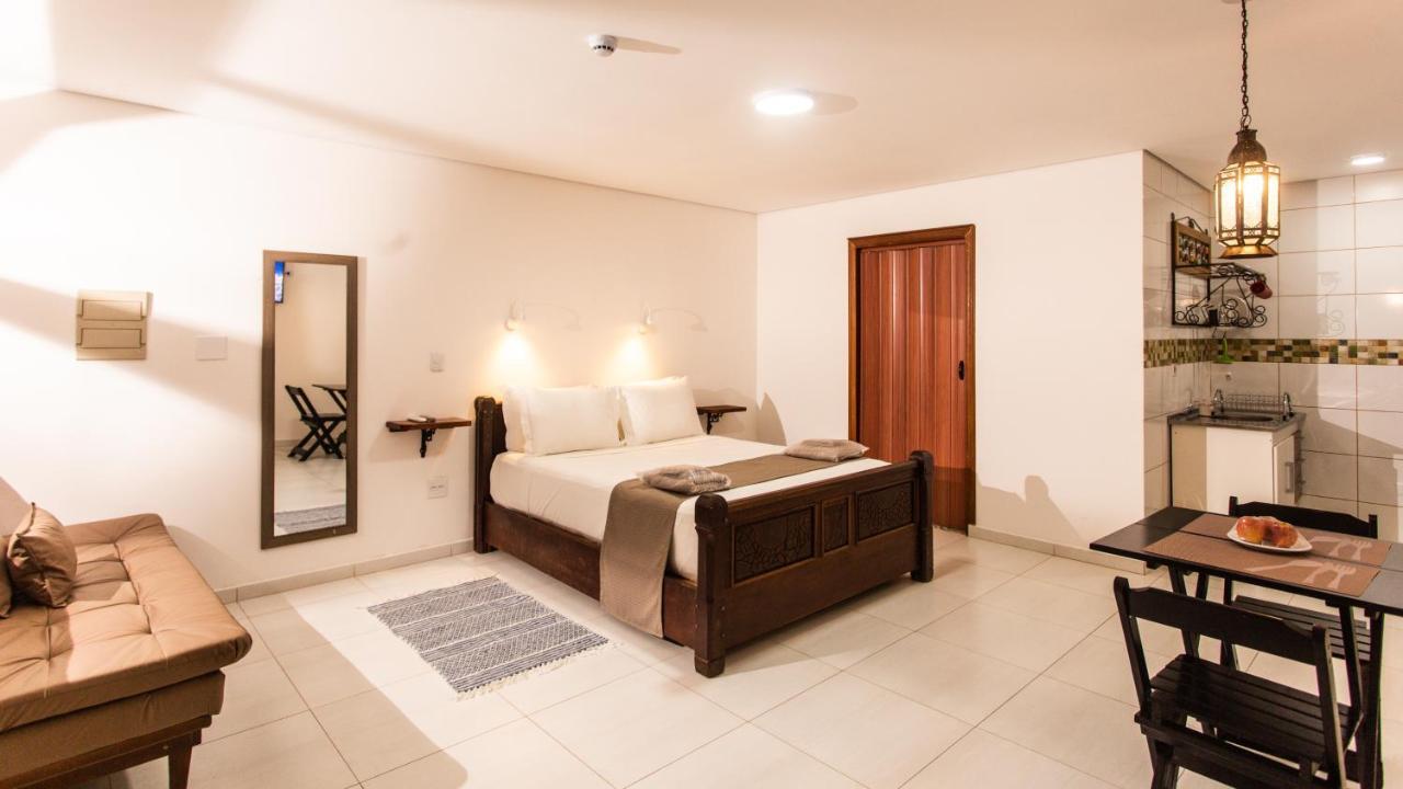 Hotel Chalet Monet - Granja Vianna Cotia  Luaran gambar