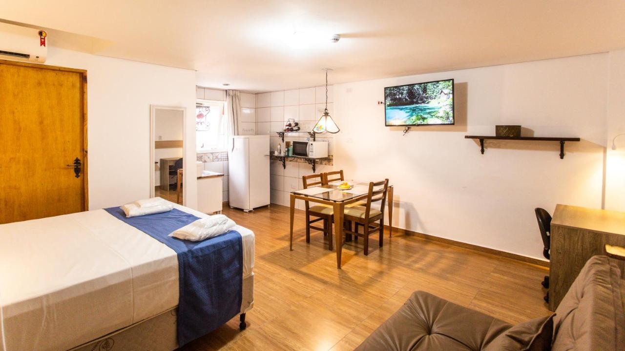 Hotel Chalet Monet - Granja Vianna Cotia  Luaran gambar