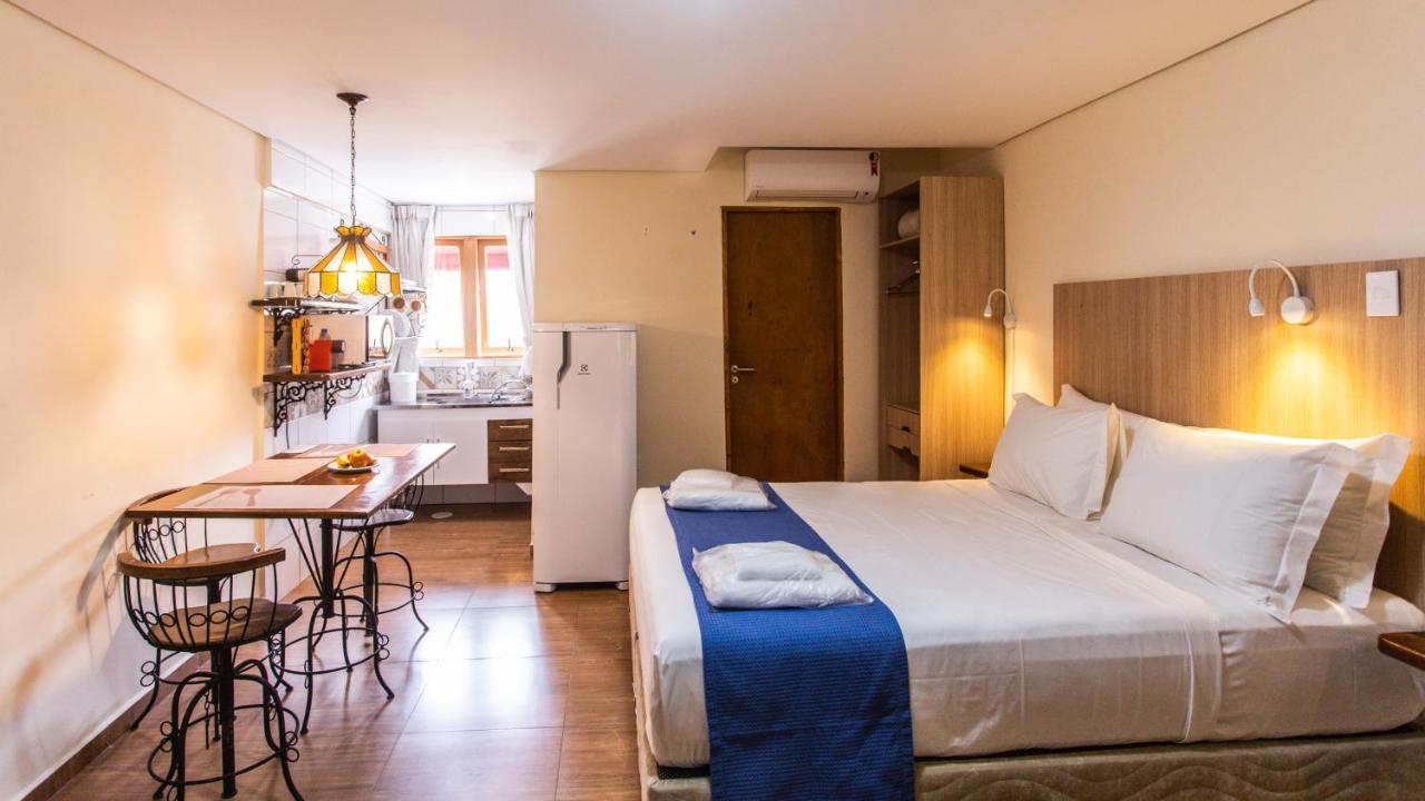 Hotel Chalet Monet - Granja Vianna Cotia  Luaran gambar